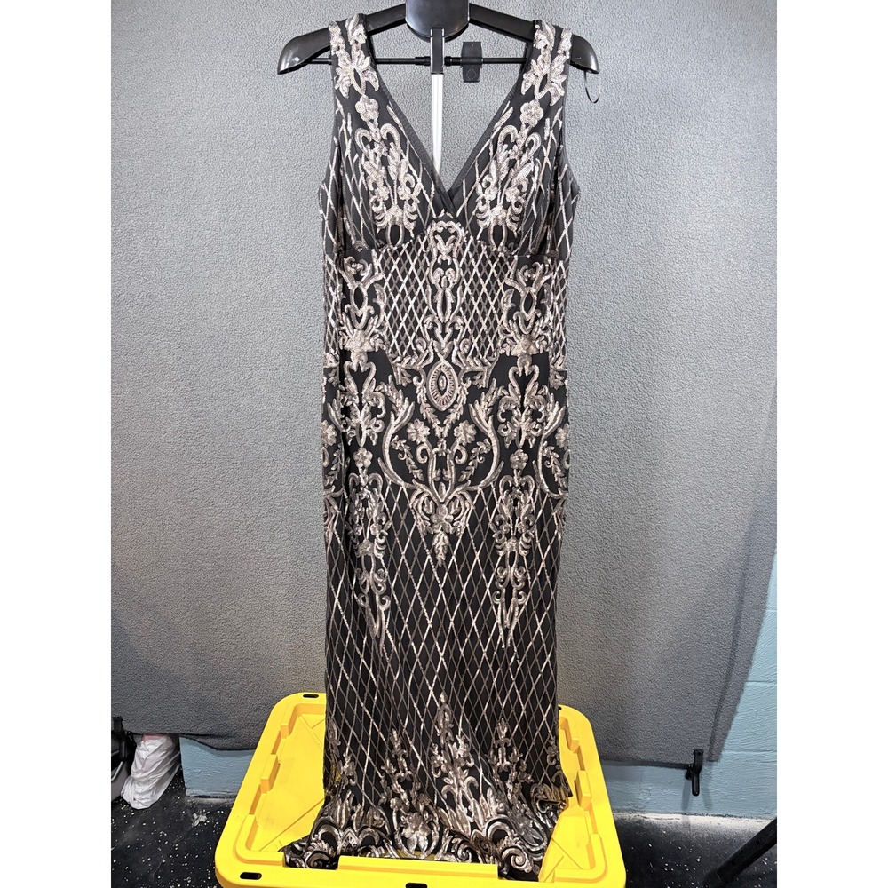 R&M Richards Gown Womens 12 Black Silver Sequin V-Neck Maxi Formal Dress